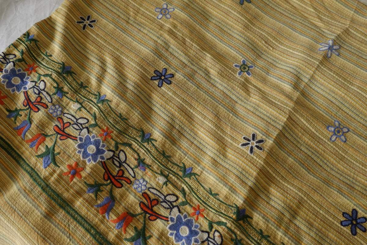 Double Border Floral Embroidered Yarn-Dyed Linen Cotton Fabric – 1.6 yd