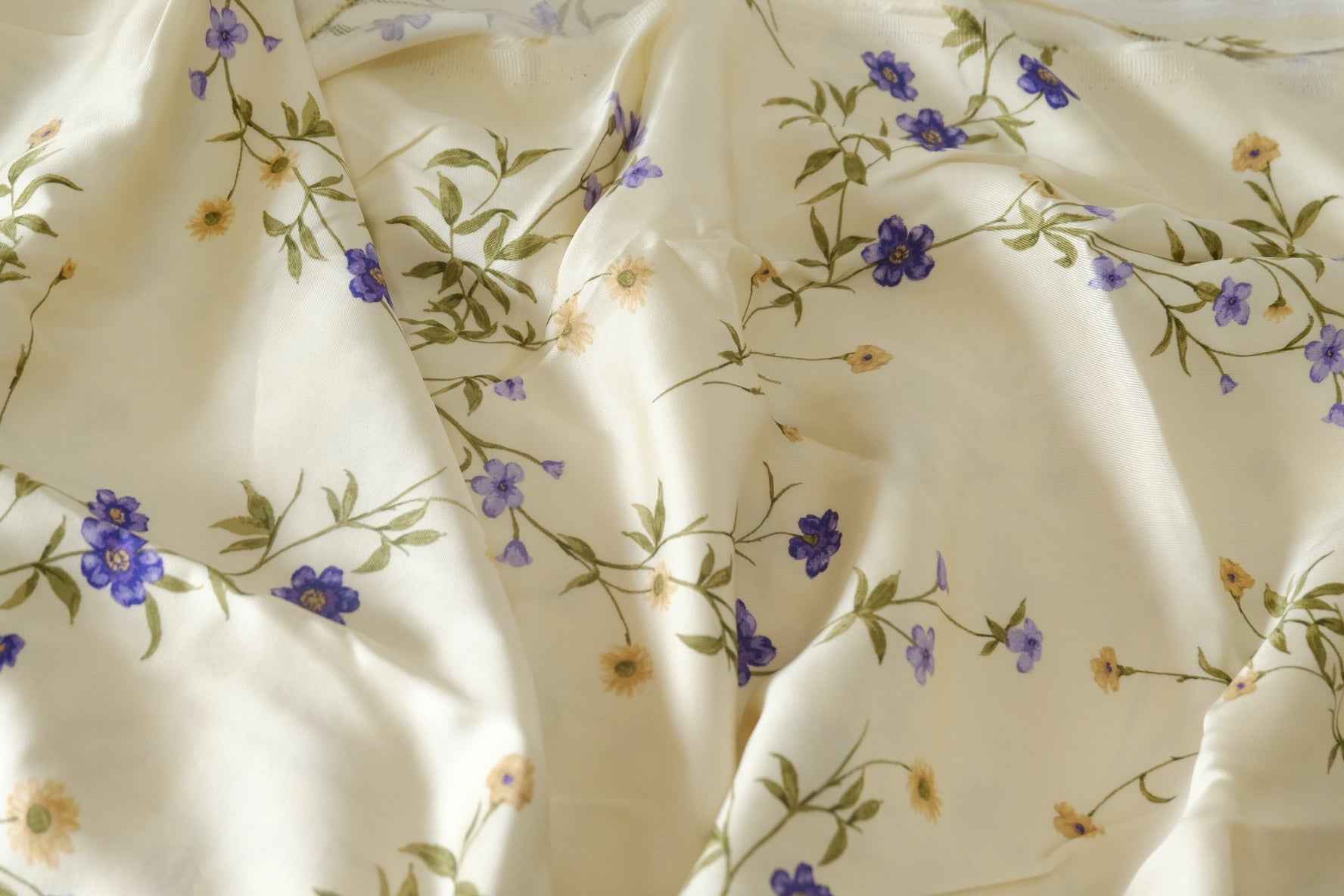 Cream Floral Satin Challis Fabric – 3.3 yd