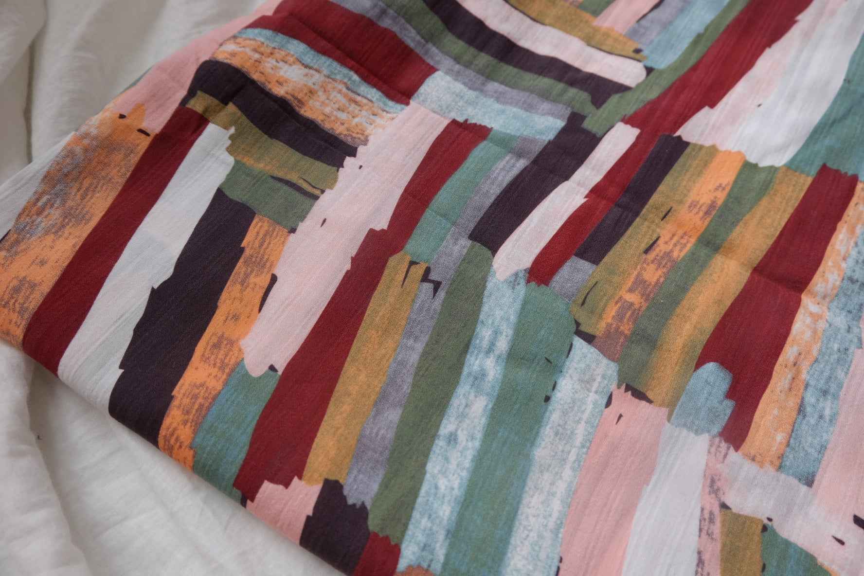 Abstract Brushstroke Fine Linen Fabric - 1.64 yd
