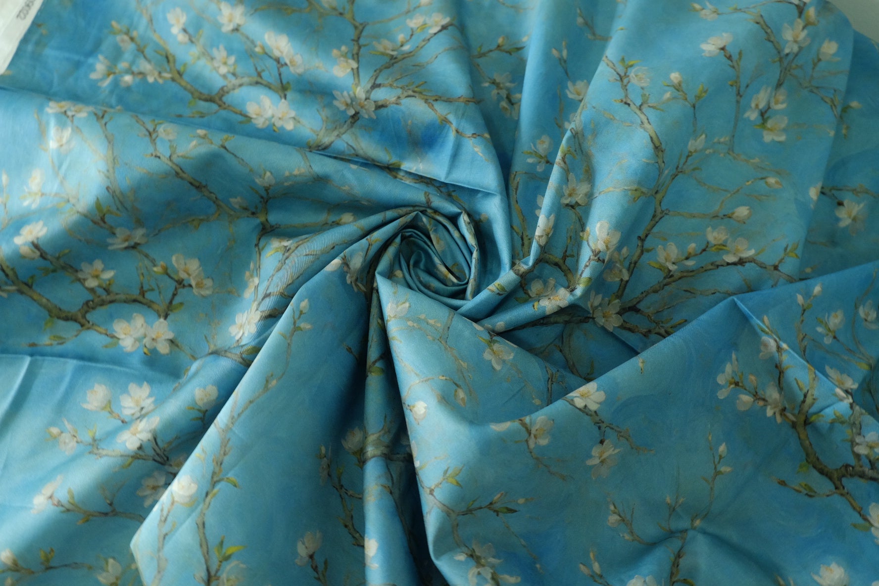 Blue Blossom 60s Cotton Sateen – 3.7 yd
