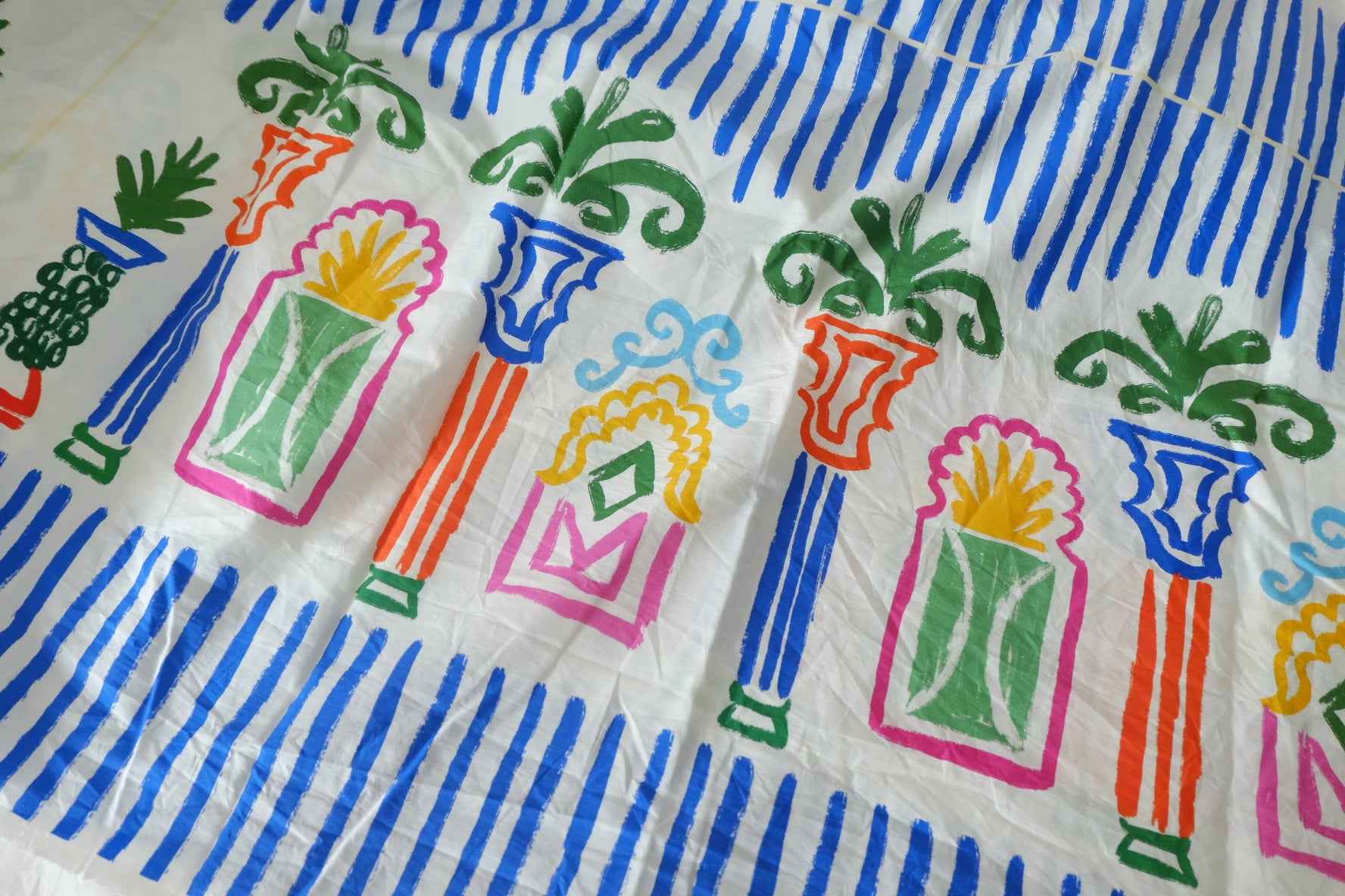Blue & Colorful Border Print 60s Cotton Poplin Fabric – 3.2 yd