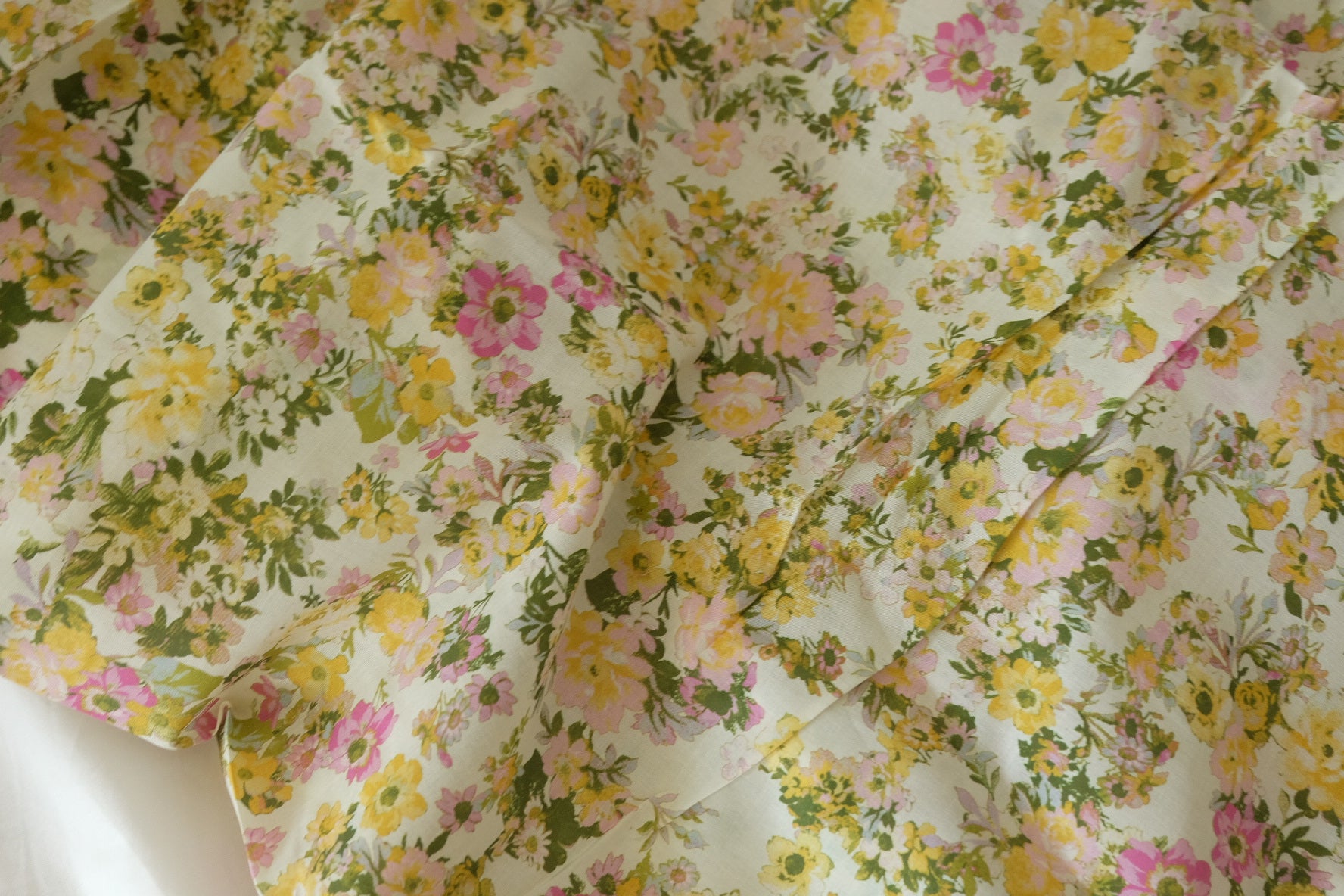 Floral Cotton Voile Fabric – Soft Yellow & Pink Garden Print – 3.3 yd