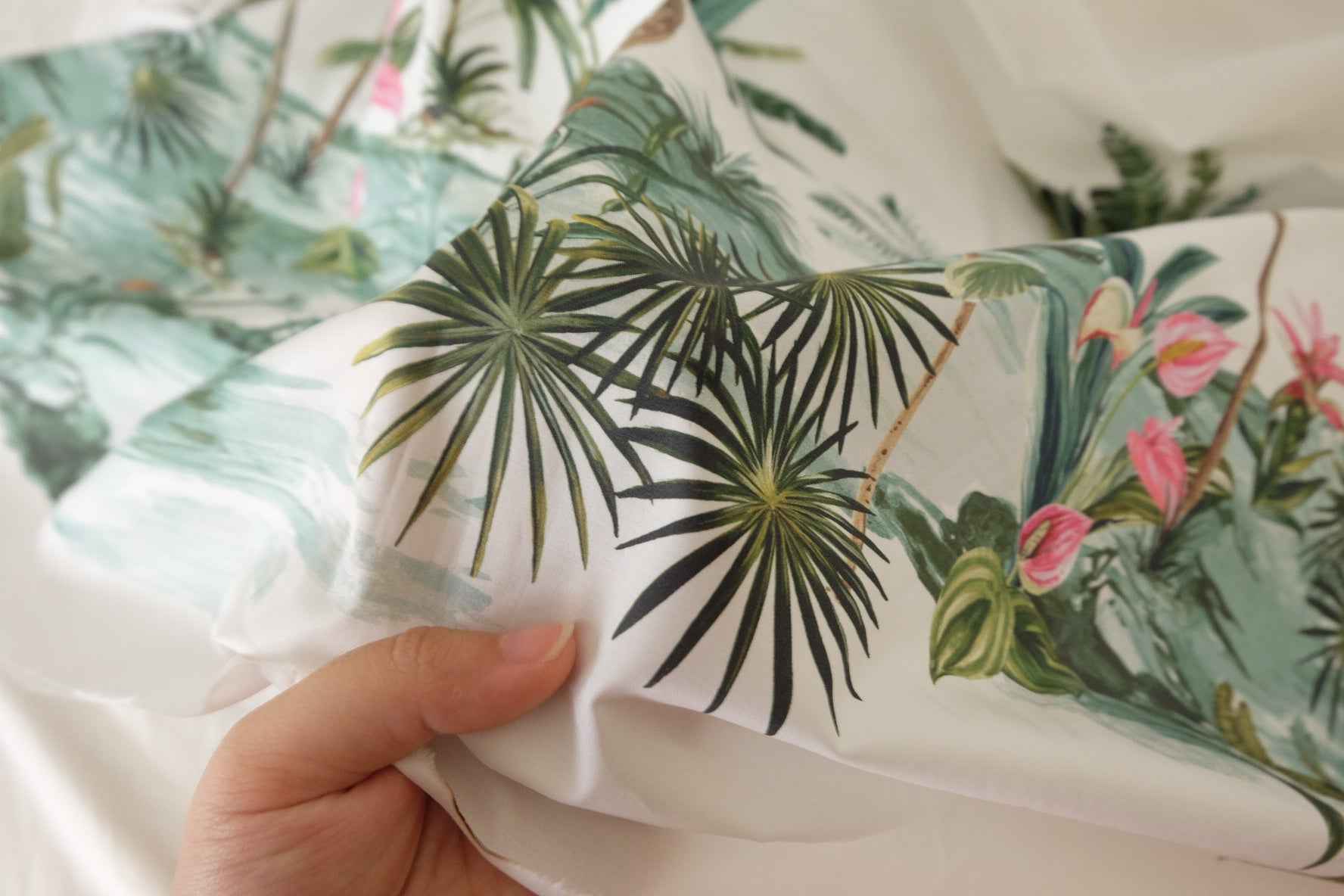 Tropical Palm Border Cotton Poplin Fabric – 2.2 yd