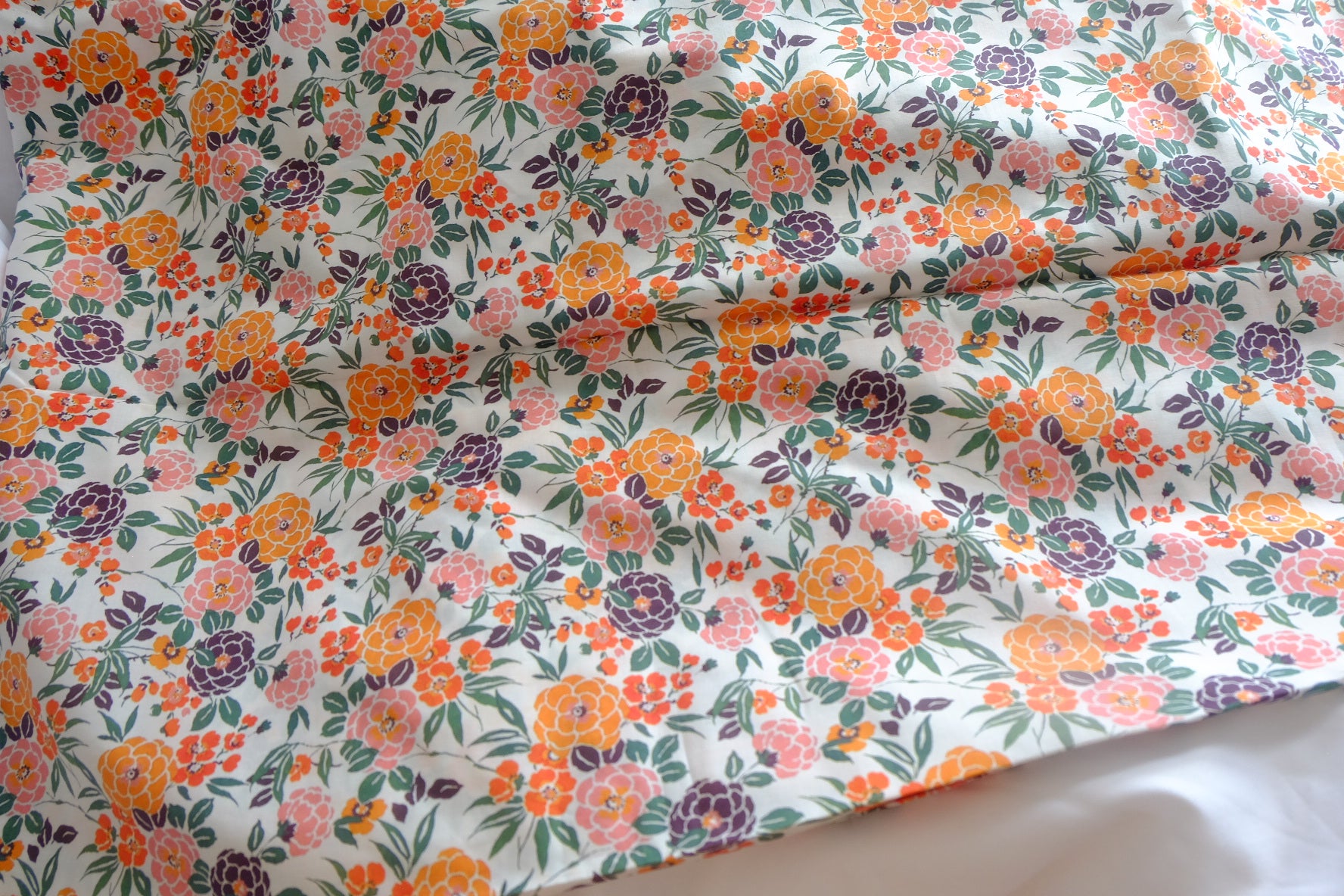 Vintage Garden Cotton Lawn Fabric - 3.83 yd
