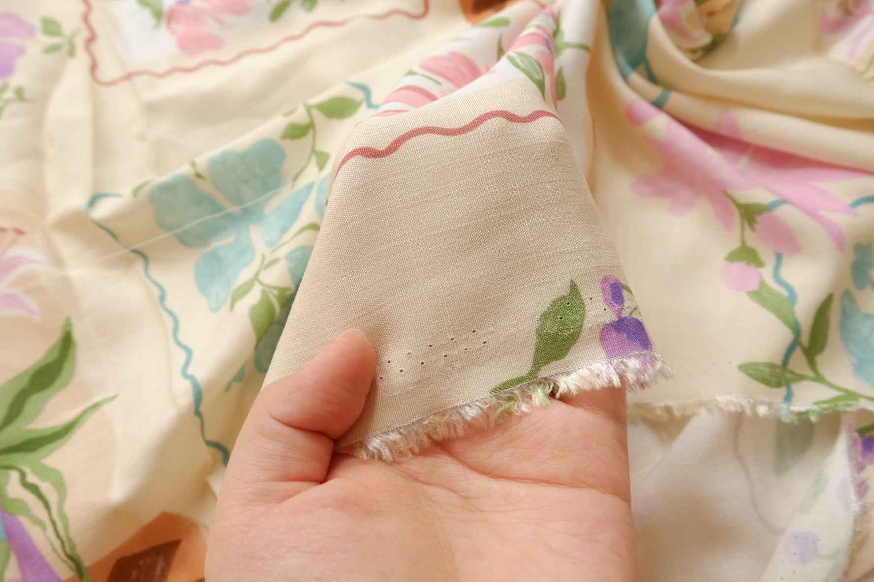 Vintage Floral Lyocell Linen Blend Fabric, Soft Summer Dress Weight, 3.28 Yards