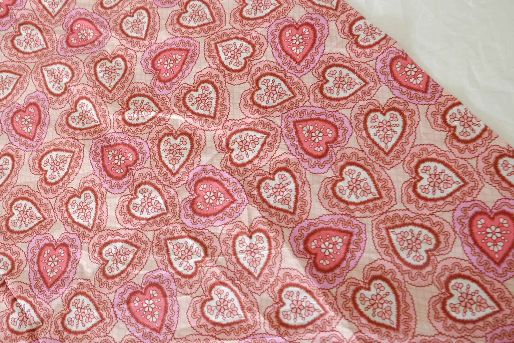 Pink Lace Heart Cotton Lawn — 1.20 yd