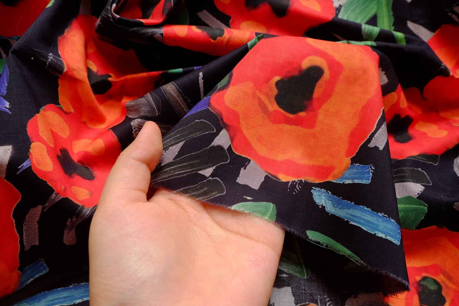 Bold Red Floral Cotton Poplin Fabric, High Density Papery , 3.28 Yards
