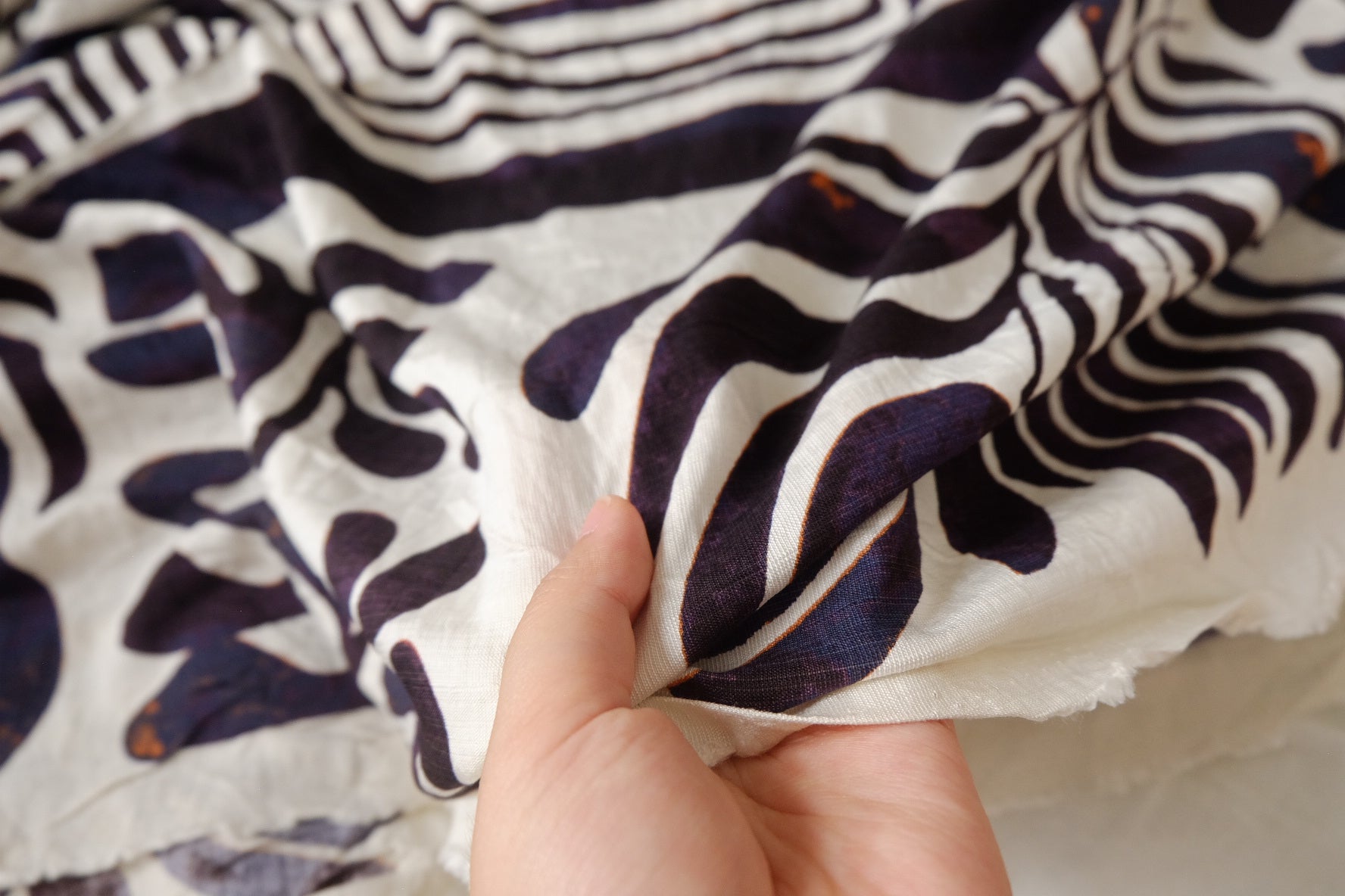 Abstract Botanical Tencel Cotton Fabric, 2.30 Yards