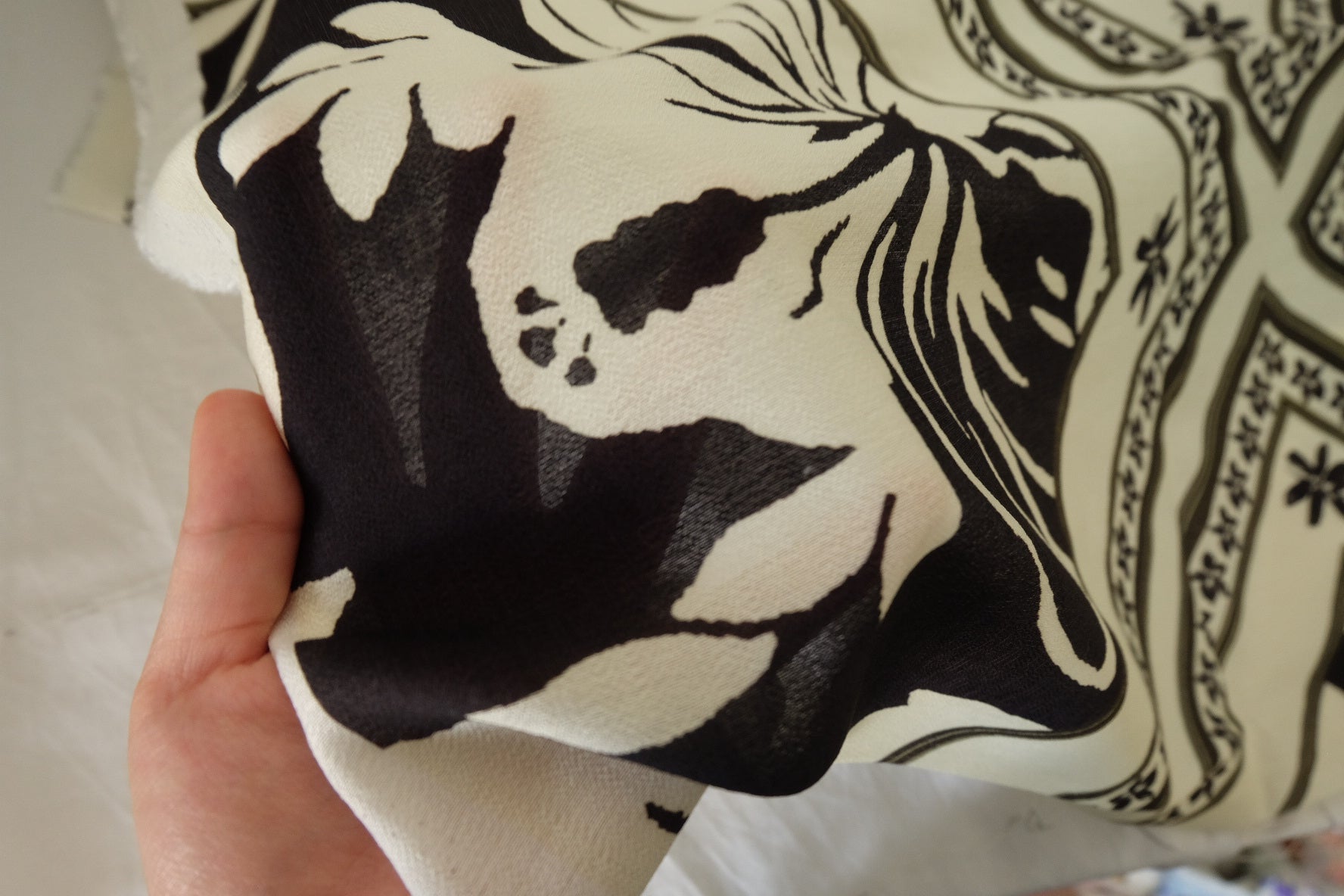 Black & Ivory Botanical Border Tencel Blend Fabric – 3.3 yd