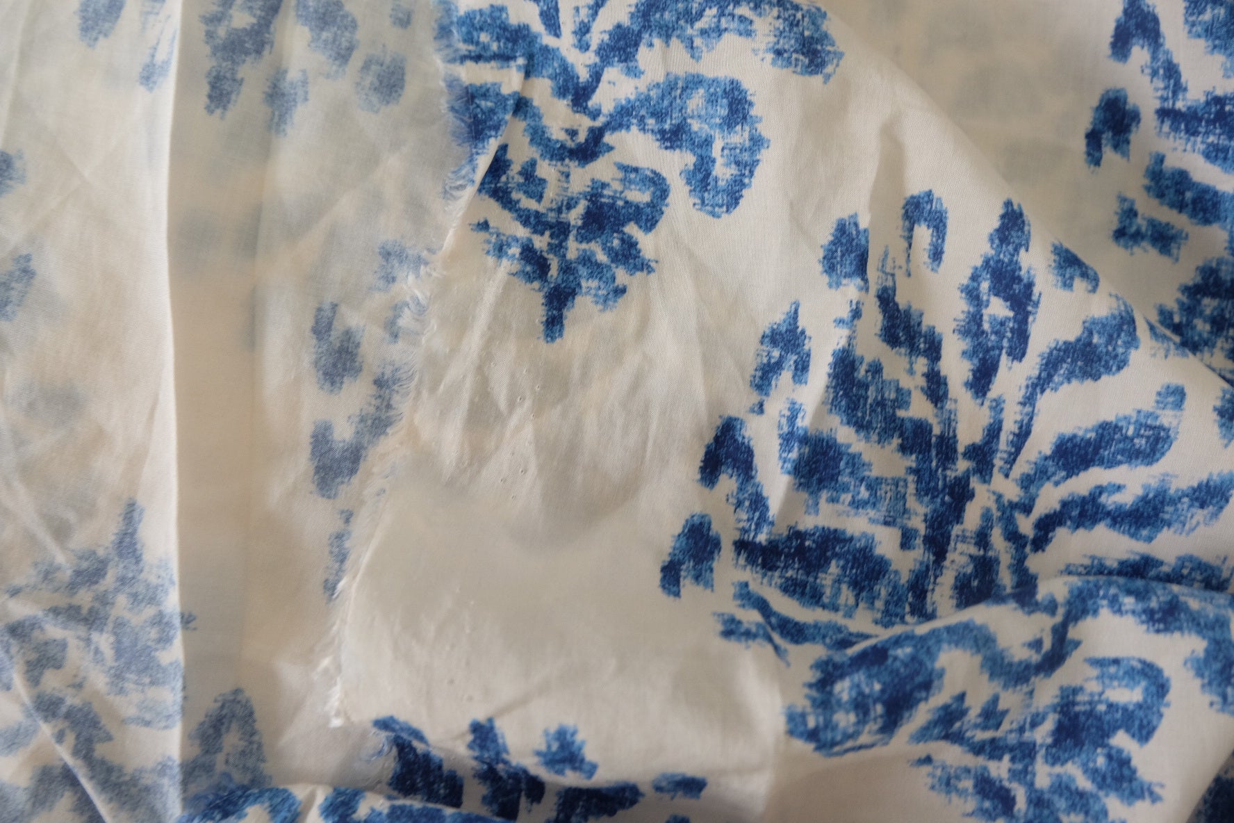 Blue Porcelain Print Tencel Poplin Fabric - 2.5 yd