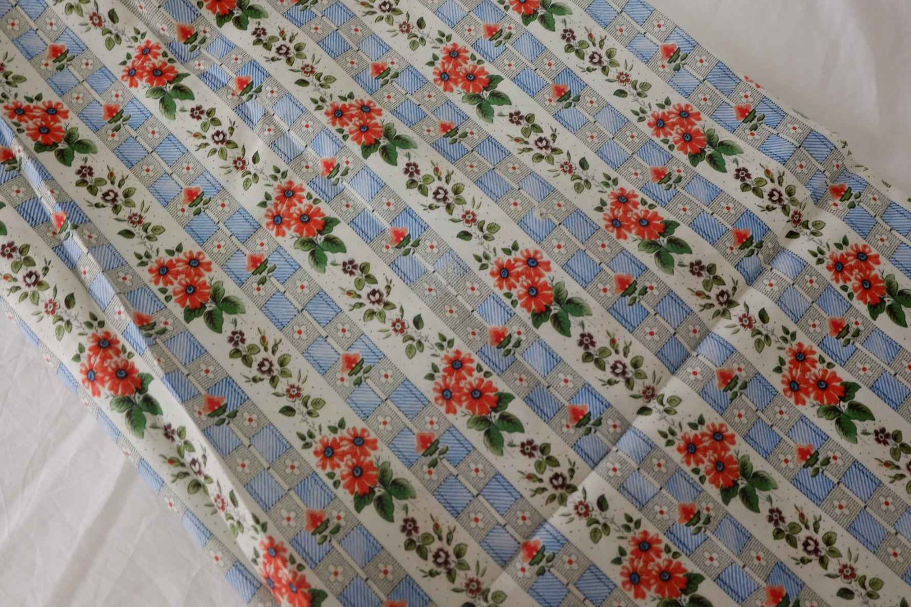 Vintage Blue Check Floral Cotton Lawn – 3.3 yd