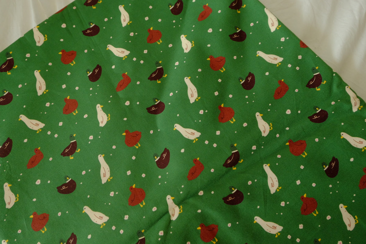 Little Duck Parade – Green Double-Layer Cotton Poplin – 2 yd