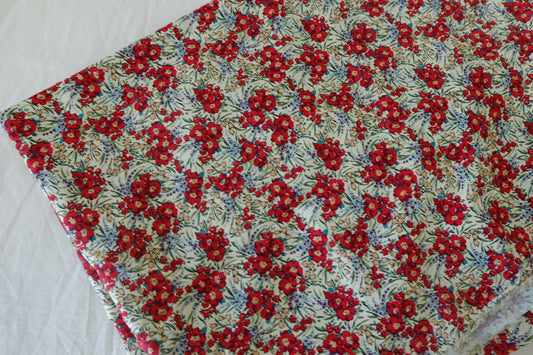 Red Ditsy Floral Lightweight Cotton Fabric – 2.2 yd