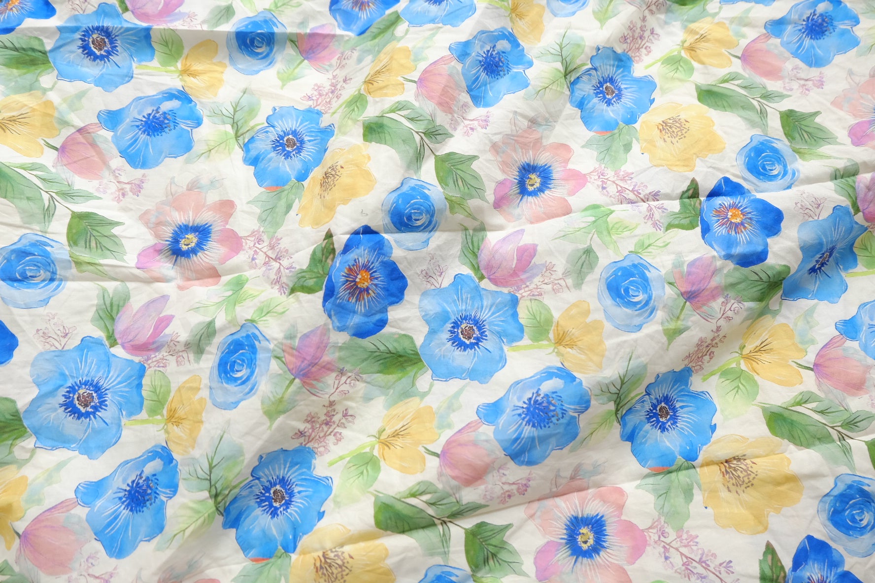 Painterly Floral Cotton Lawn, Silk-Like Finish, 1.6 Yards