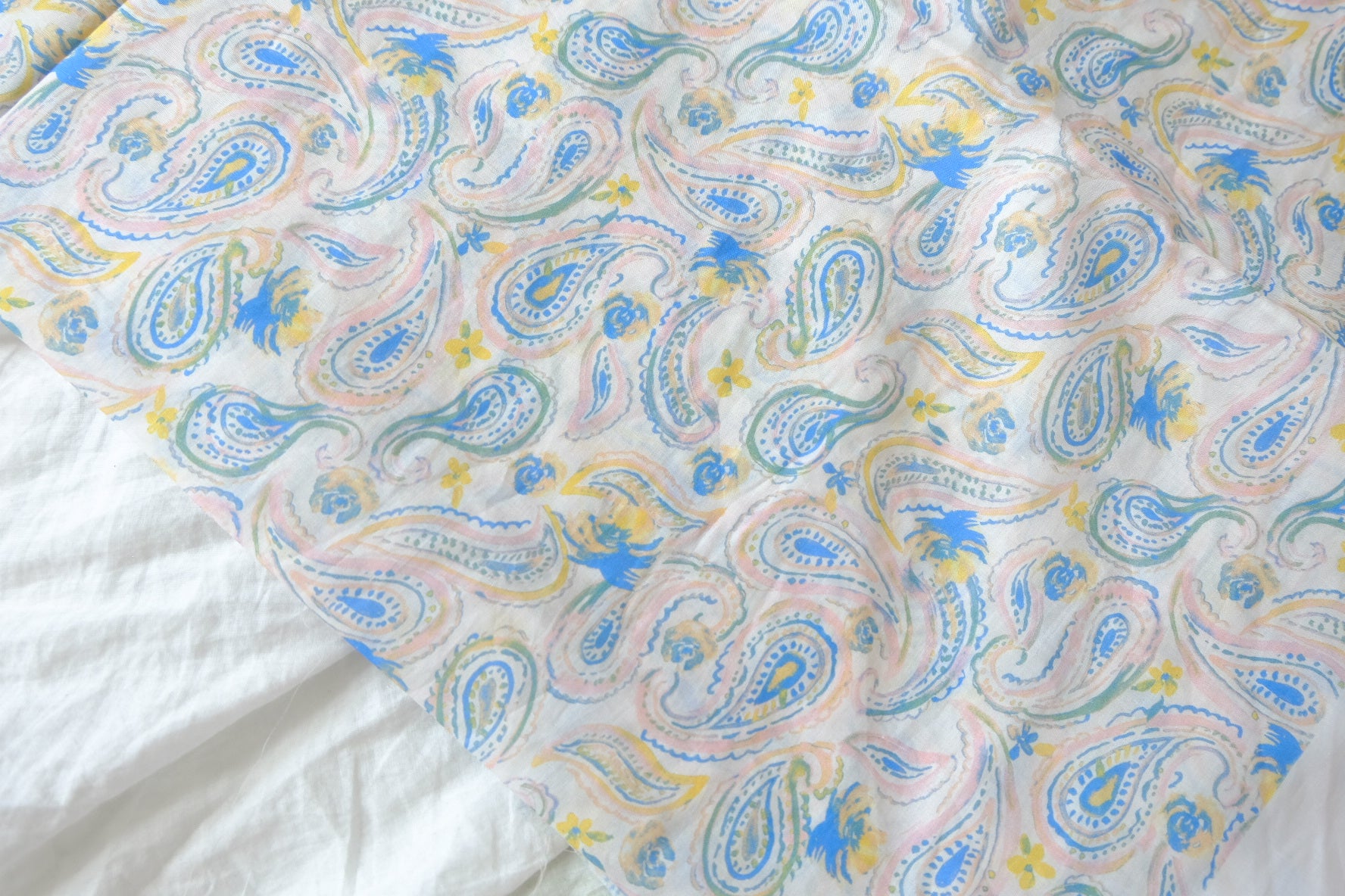 Pastel Paisley Cotton Lawn Fabric - 1.53 yd