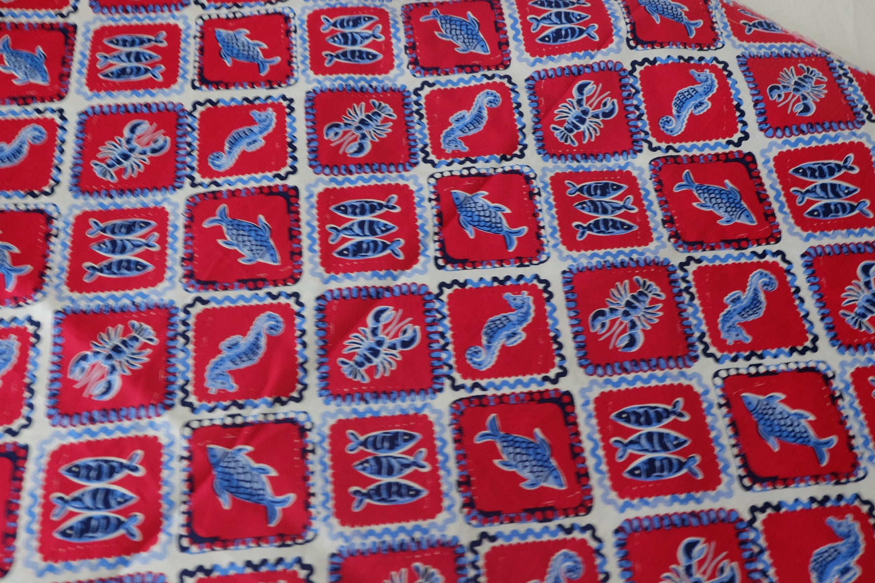 Retro Seaside Motif Cotton Poplin – 3.3 yd