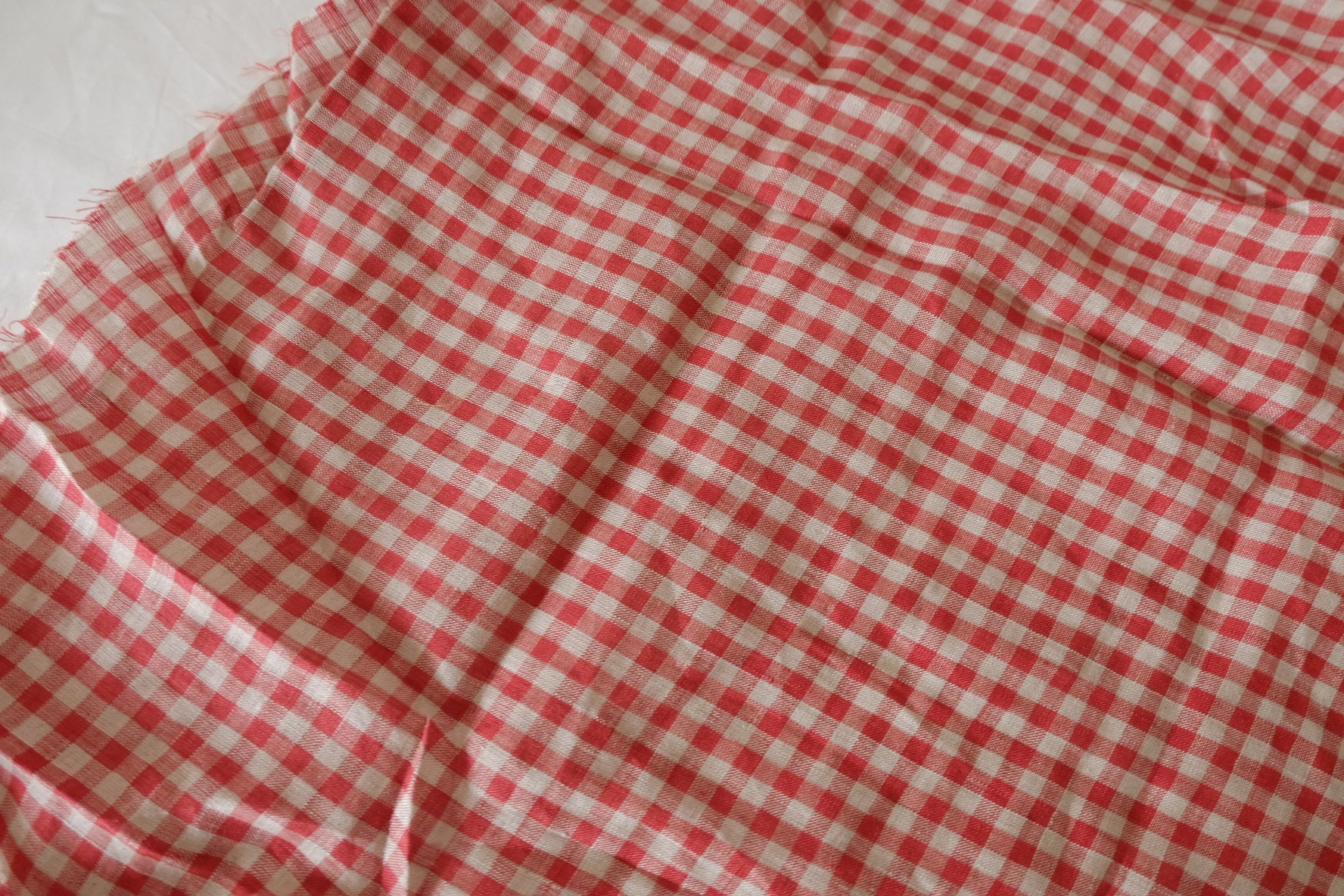 Red Gingham Yarn-Dyed Linen Fabric – 1.1 yd