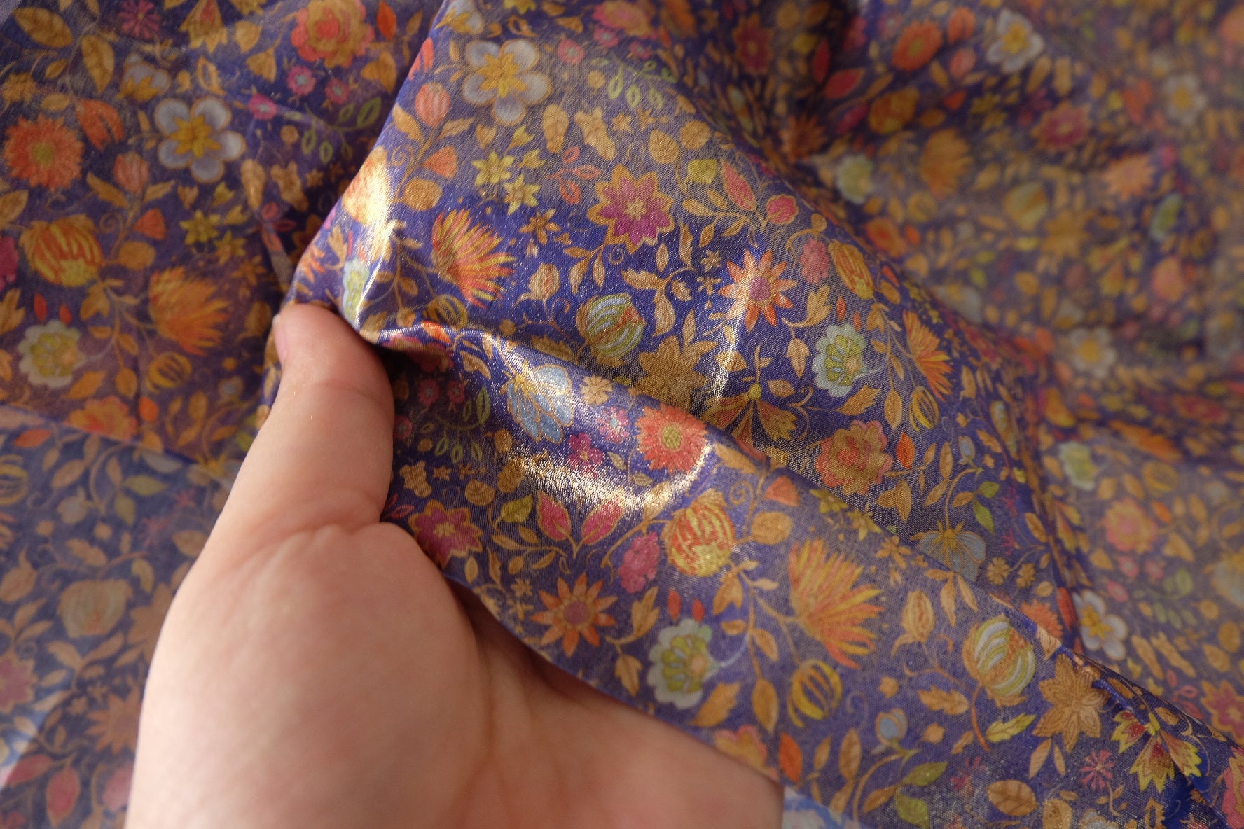 Metallic Floral Cotton Lawn Fabric – 3.3 yd