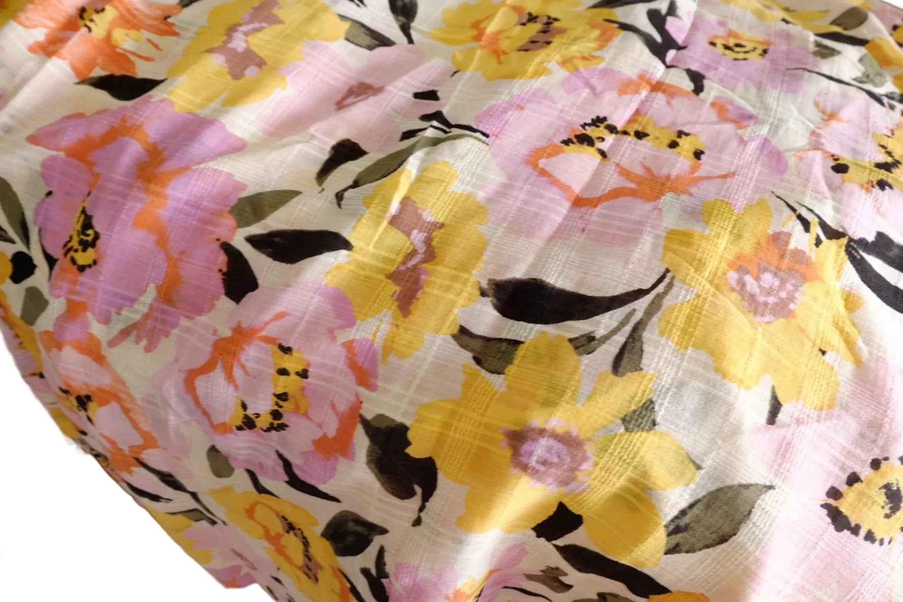 Painterly Floral Textured Cotton Fabric – 3.3 Yards