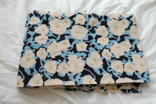 Graphic Blue Poppy Cotton Fabric, Lightweight 60s Cotton, 1.97 Yards