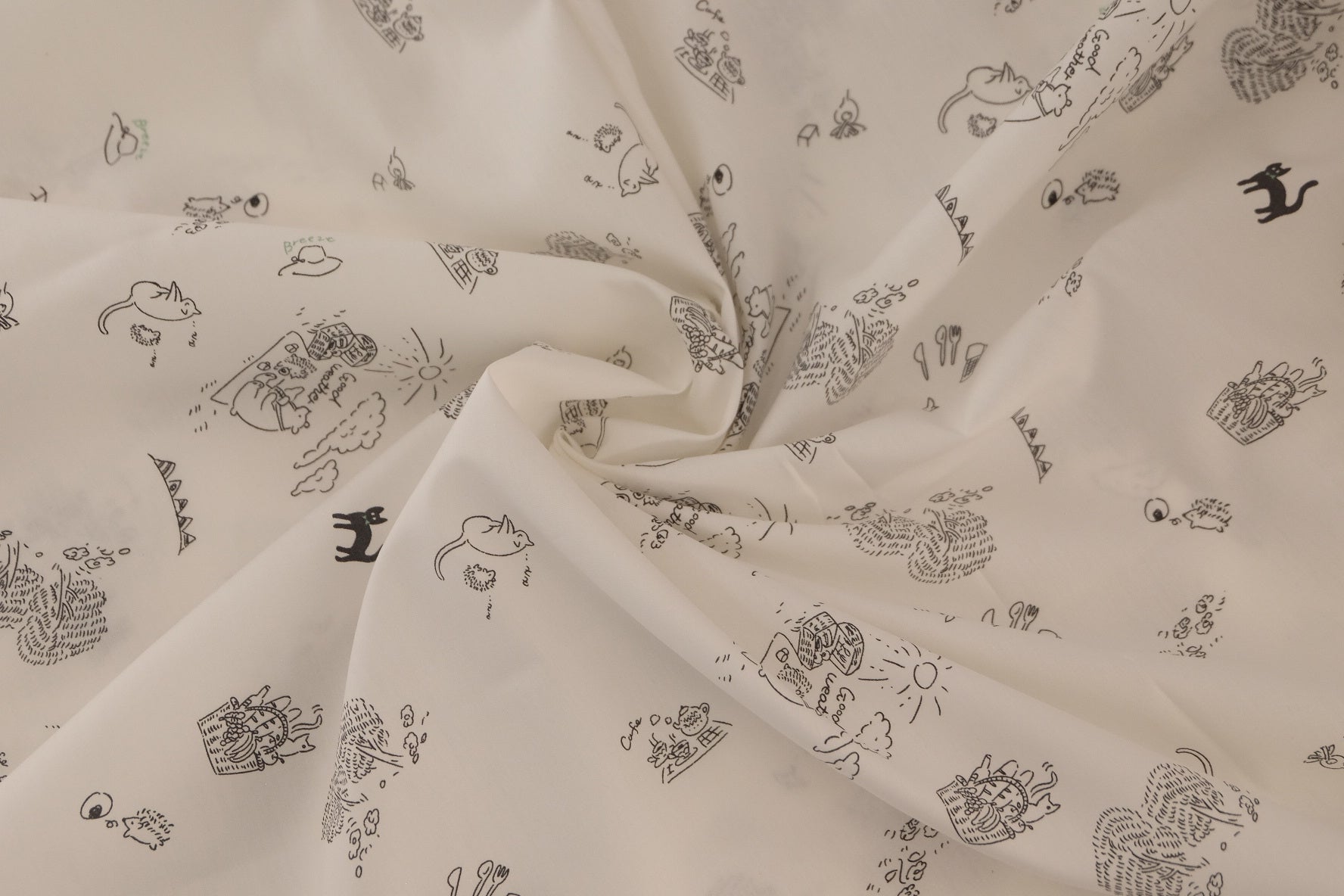 Cat Doodle Cotton Lawn – 1.6 yd