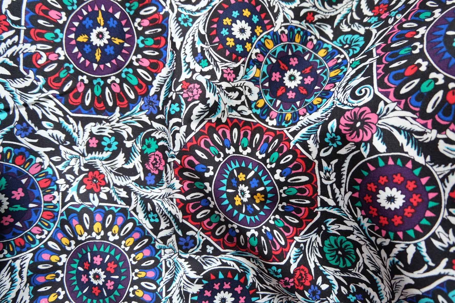 Vera Bradley Medallion Cotton — 1.6 yd