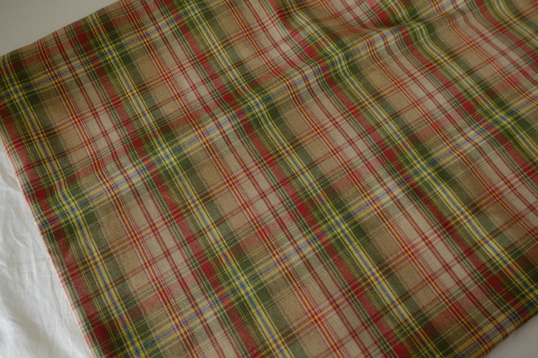 Vintage Tartan Yarn-Dyed Cotton Blend Fabric – 1.64 yd