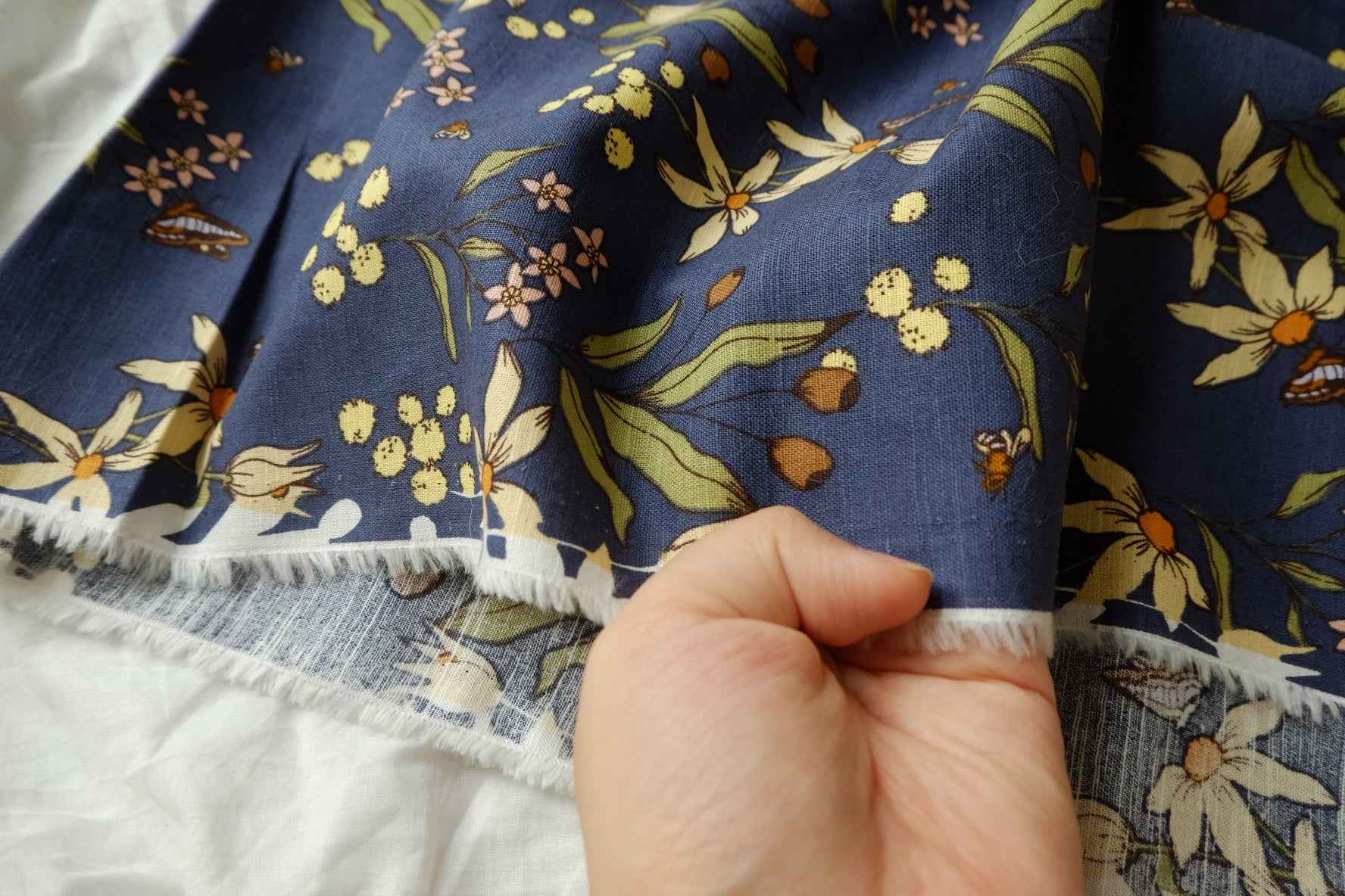 Dusky Blue Wildflower Slub Cotton Linen Fabric, Medium Weight for Trousers and Sets, 1.64 Yards