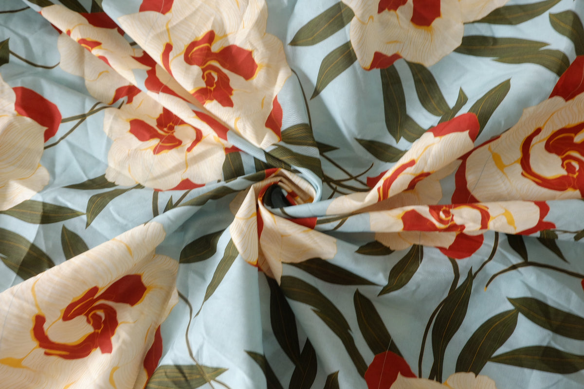 Blue Garden Cotton Lawn — 3.28 yd
