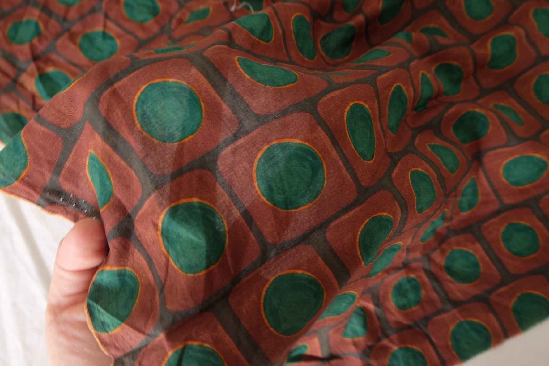 Retro Geometric Cotton Voile Fabric – 1.4 yd