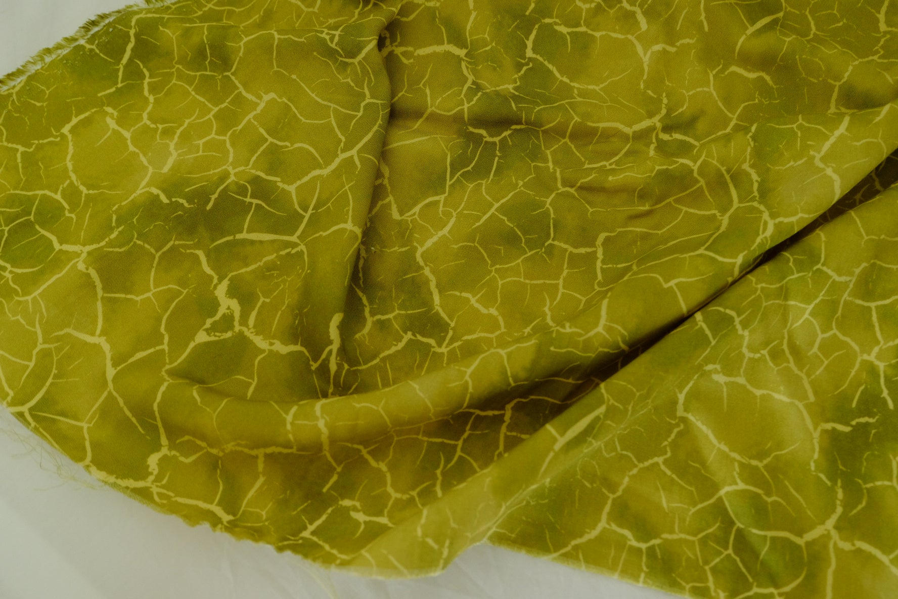 Pure Lyocell Twill Fabric – Olive Green Abstract Crackle Pattern – 3.3 yd