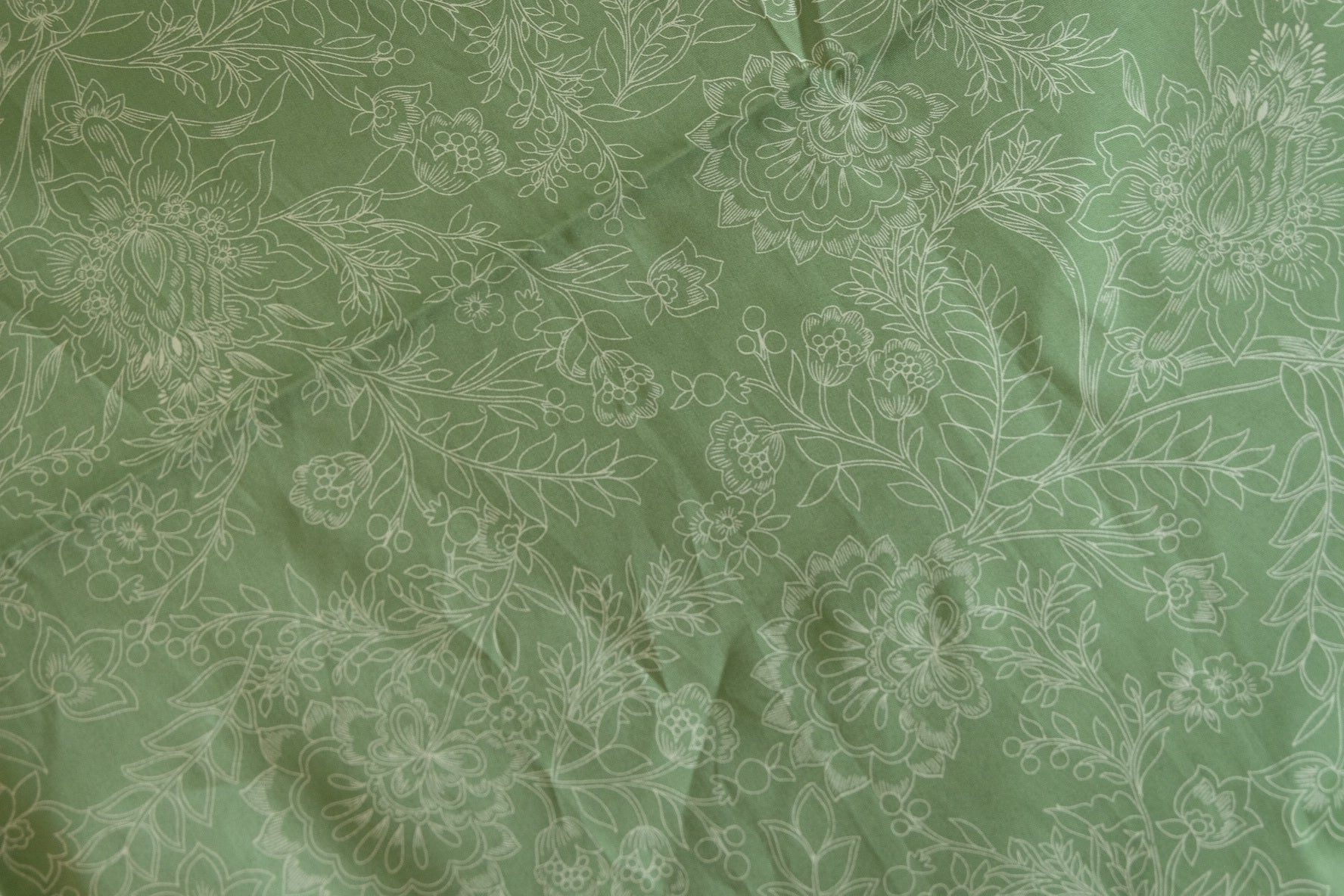 Sage Botanical Line Art Cotton Fabric – Structured Floral Print – 3.3 yd