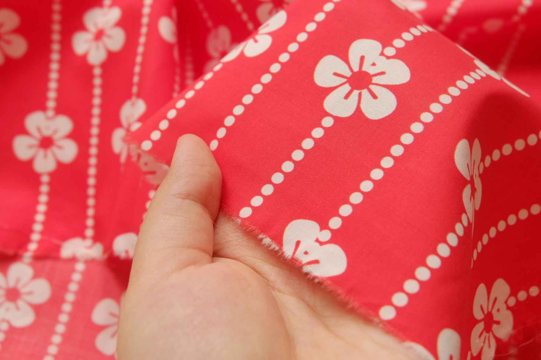 Hot Pink Floral Cotton Poplin, Smooth Papery Finish, 3.28 Yards