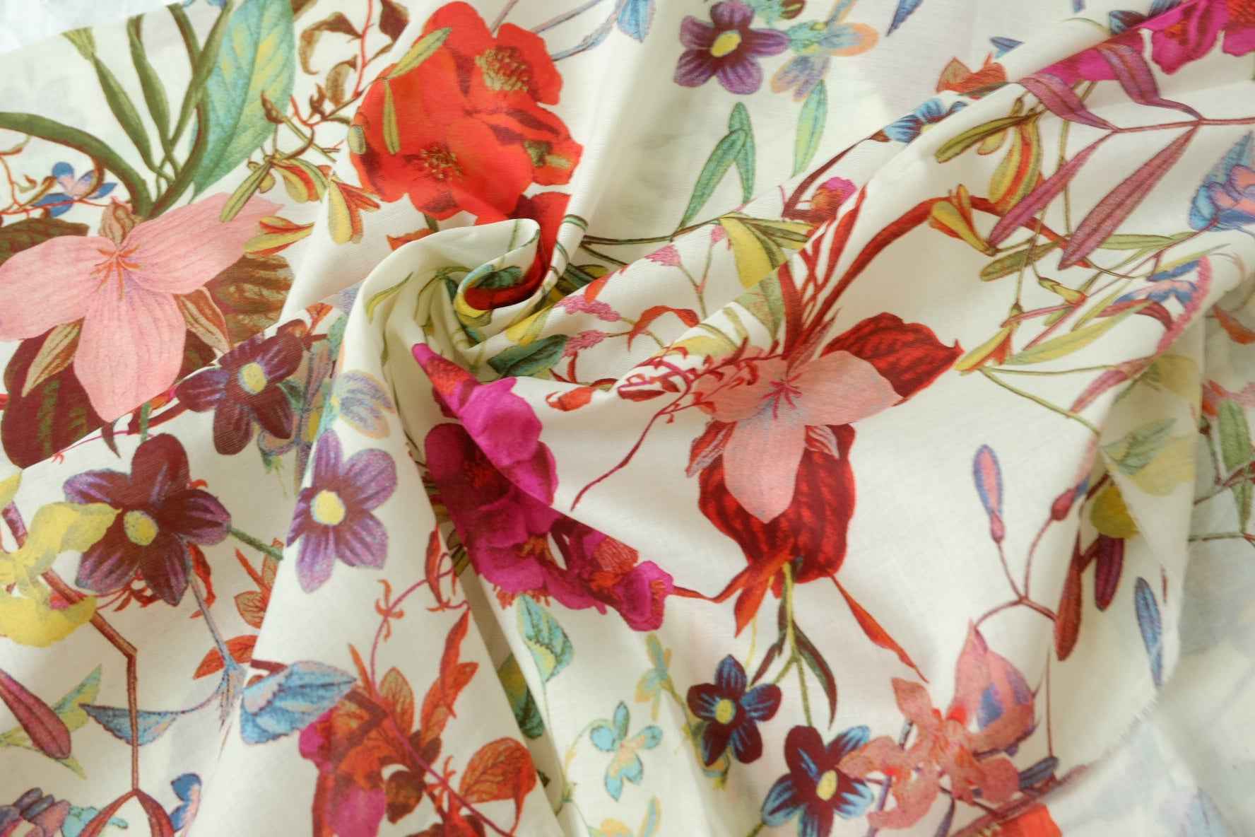 Botanical Floral Cotton Voile Fabric, Lightweight Summer Dress Fabric, 3.28 Yards