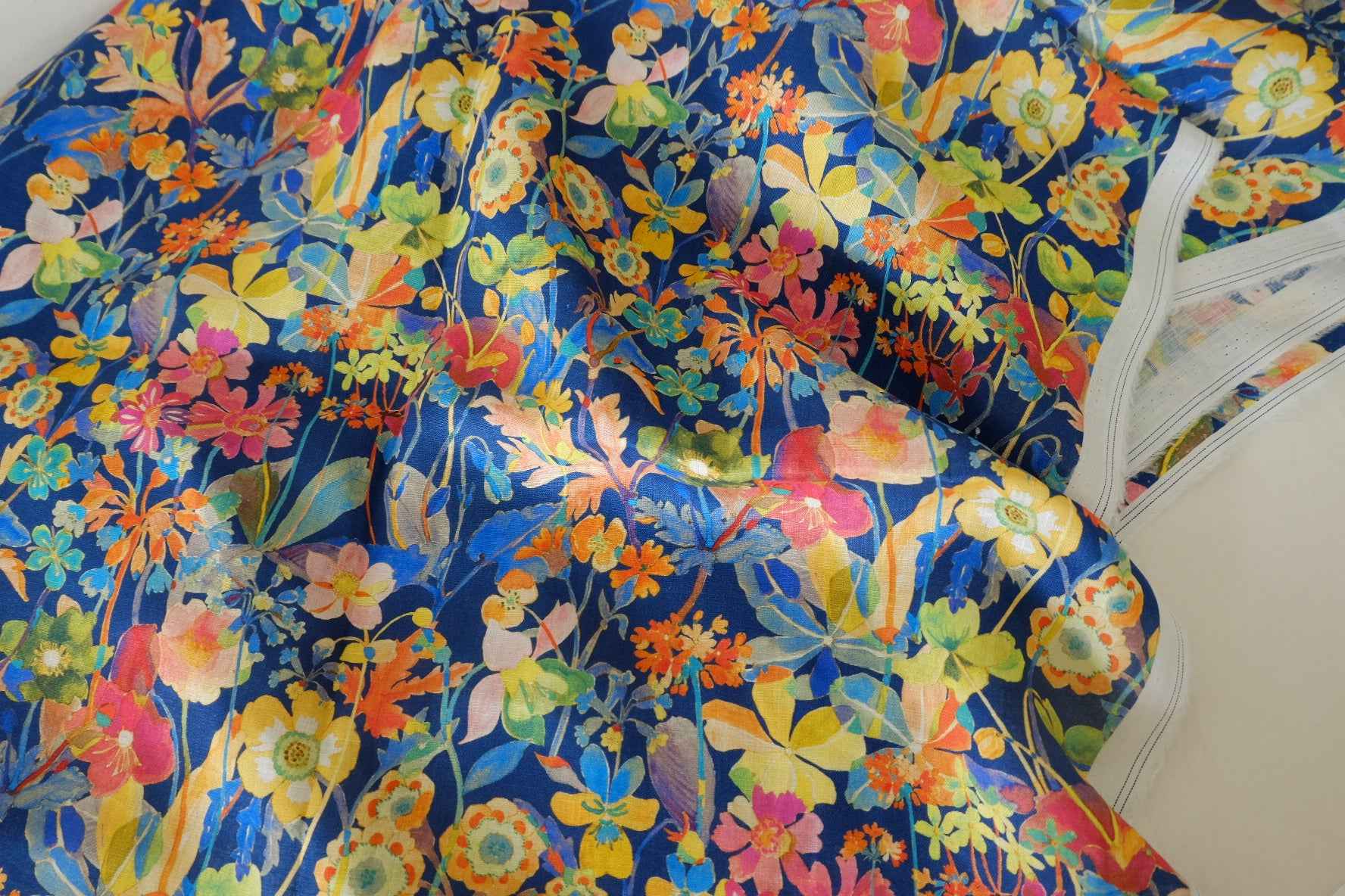 Blue Painterly Floral Pure Linen — 2.19 yd