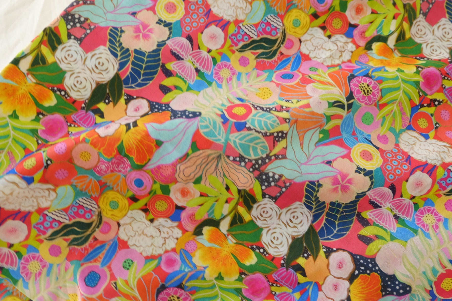 Bright Tropical Floral Cotton Voile Fabric – 2.2 yd