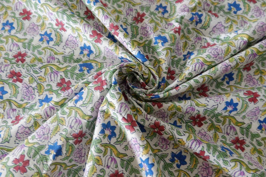 Floral High Count Cotton Poplin Fabric – 3.3 yd