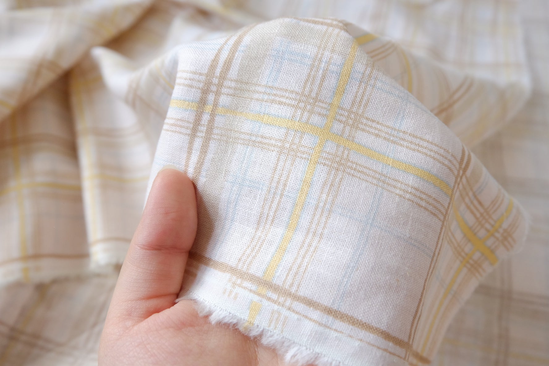 Fresh Plaid Yarn-Dyed Linen-Cotton Fabric - 1.64 yd