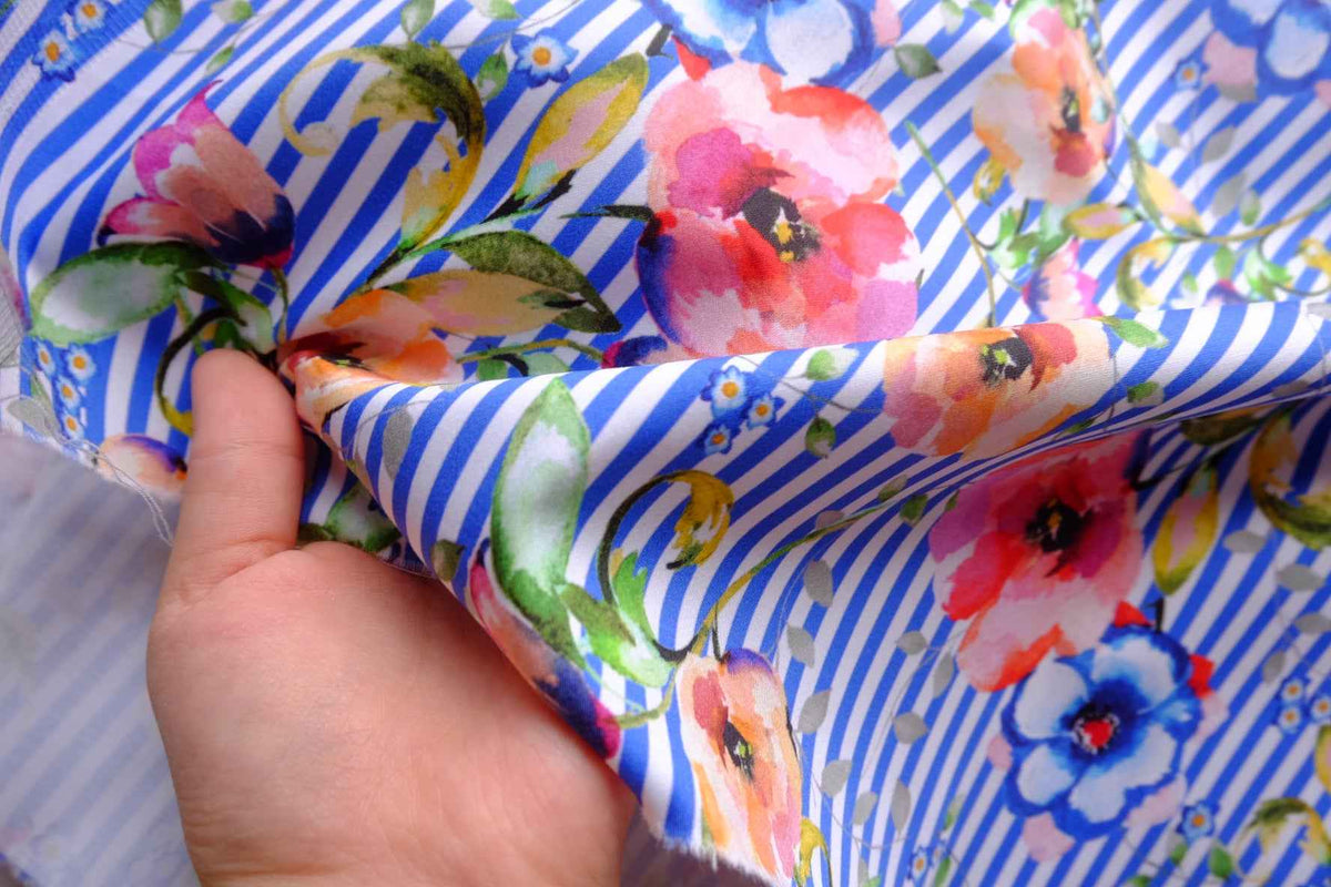 Statement Floral Cotton Sateen — 2.2 yd / 2.7 yd