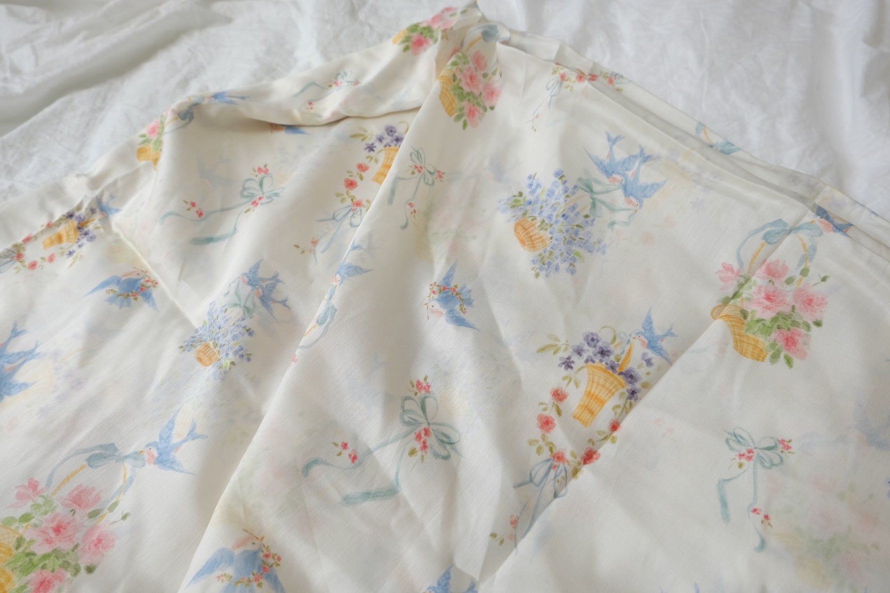 Bluebird Basket Print Silky Cotton Sateen Fabric - 2.19 yd