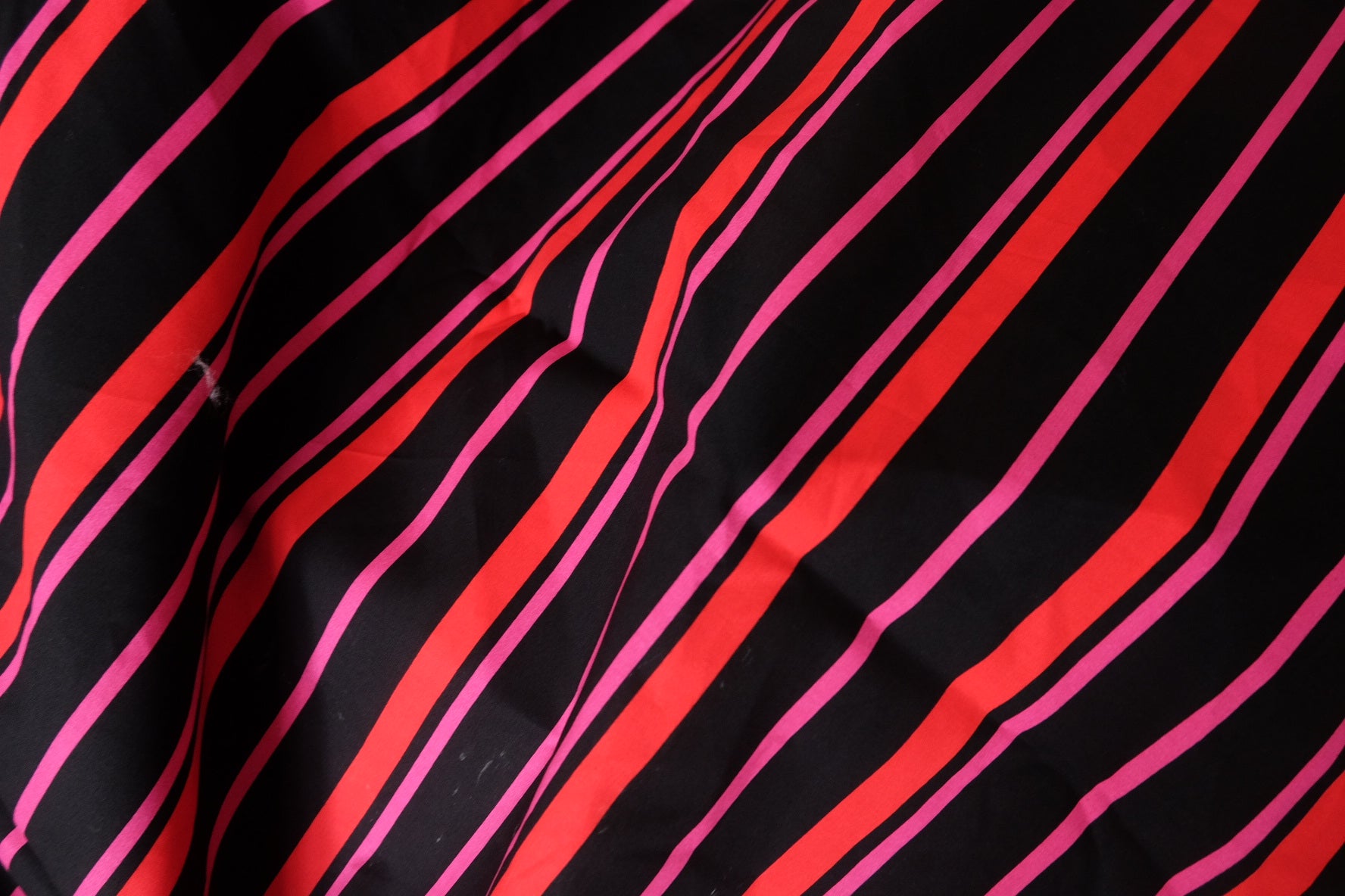 Black & Red Abstract Stripe Cotton Poplin Fabric – Crisp Heavyweight Cotton – 2 yd