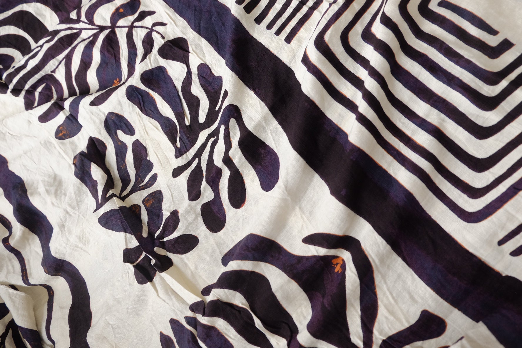 Abstract Botanical Tencel Cotton Fabric, 2.30 Yards
