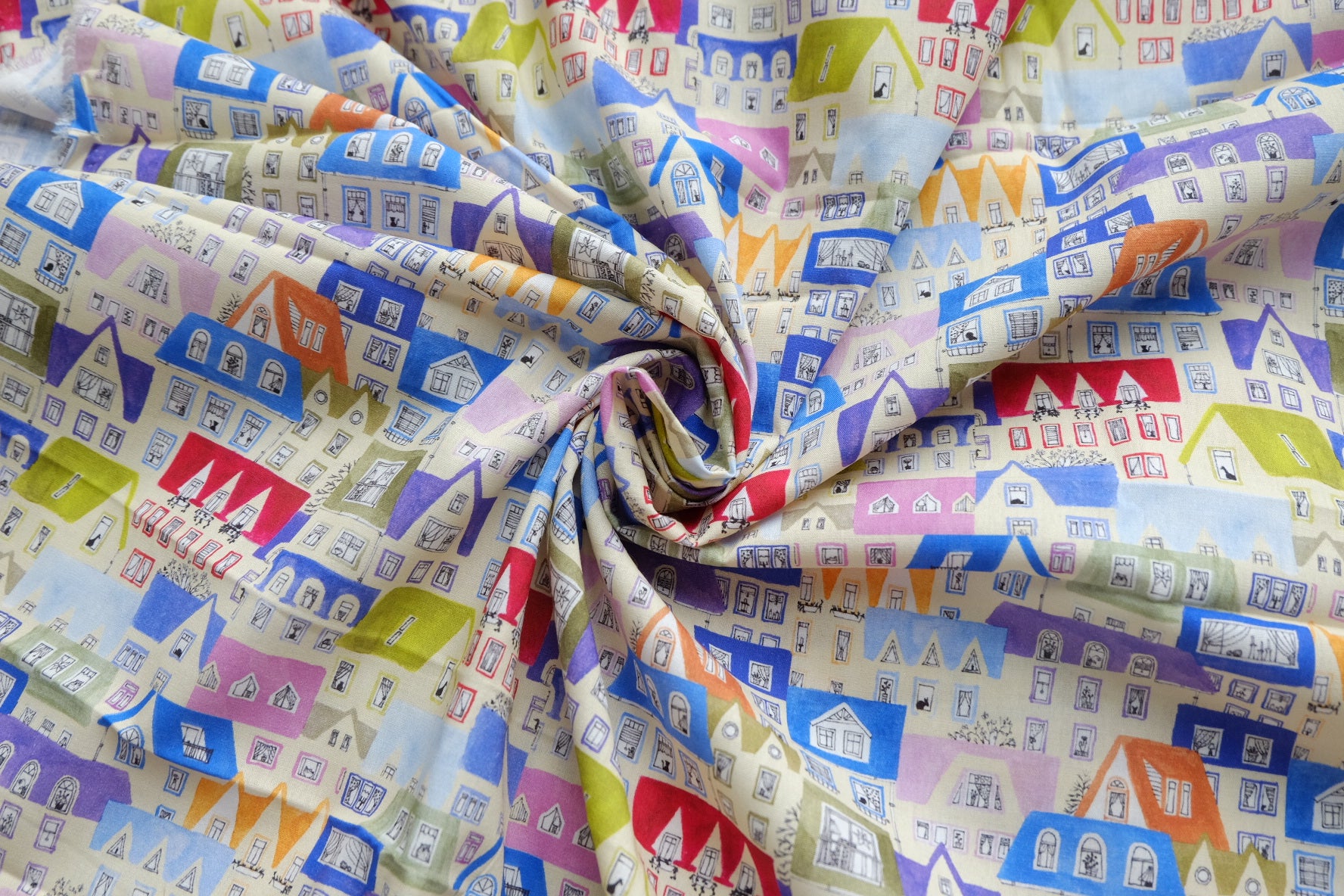 Town Cotton Lawn Fabric - 1.6 yd