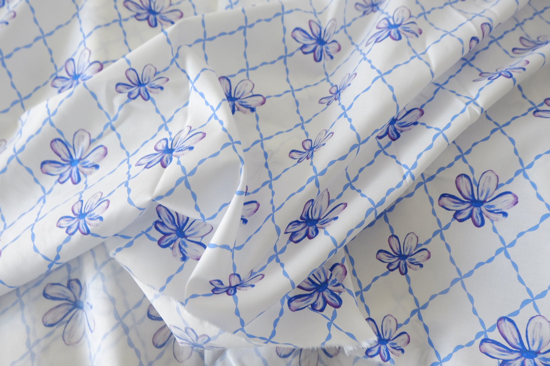 Blue Trellis Bloom Print Cotton Lawn Fabric – 2.52 yd Piece