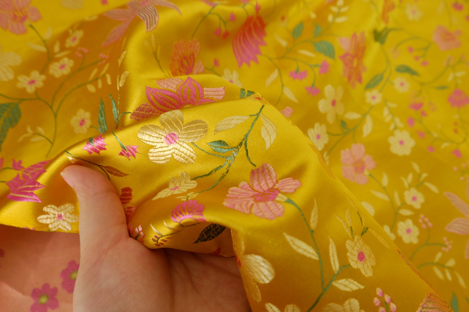 Golden Floral Jacquard Brocade Fabric – 2 yd