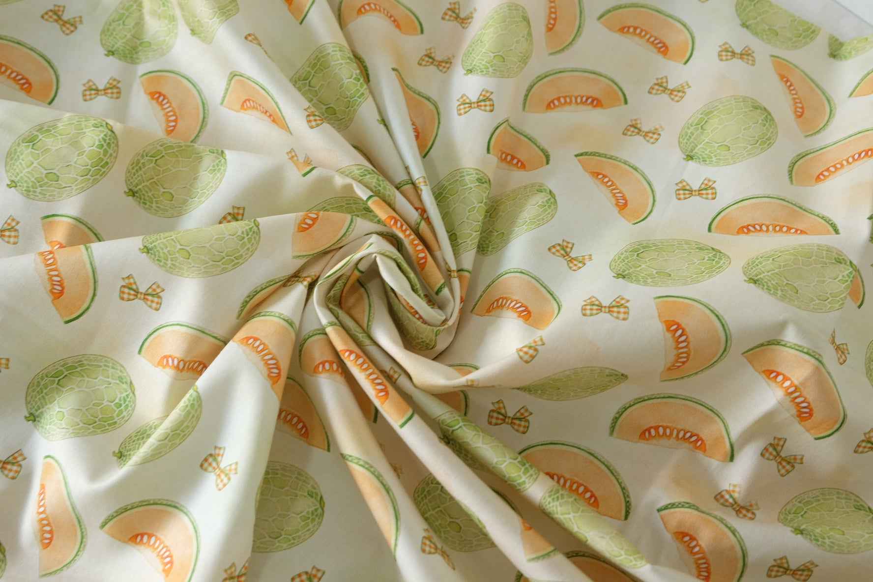 Melon Print 60s Cotton Poplin Fabric – 2.2 yd