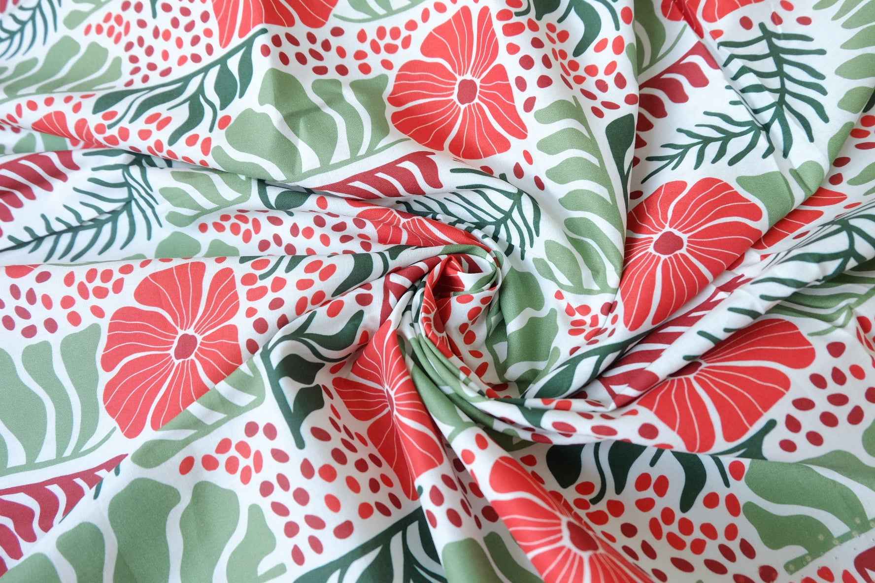 Graphic Garden Cotton Fabric — 3.28 yd