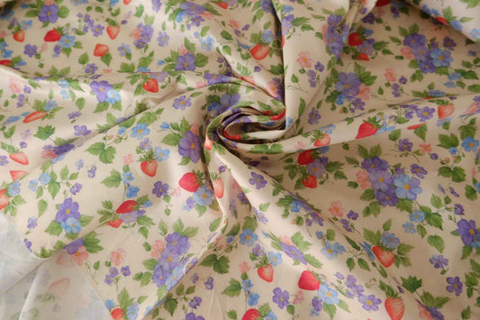 Strawberry Violet High-Density Cotton Sateen – 2.2 yd