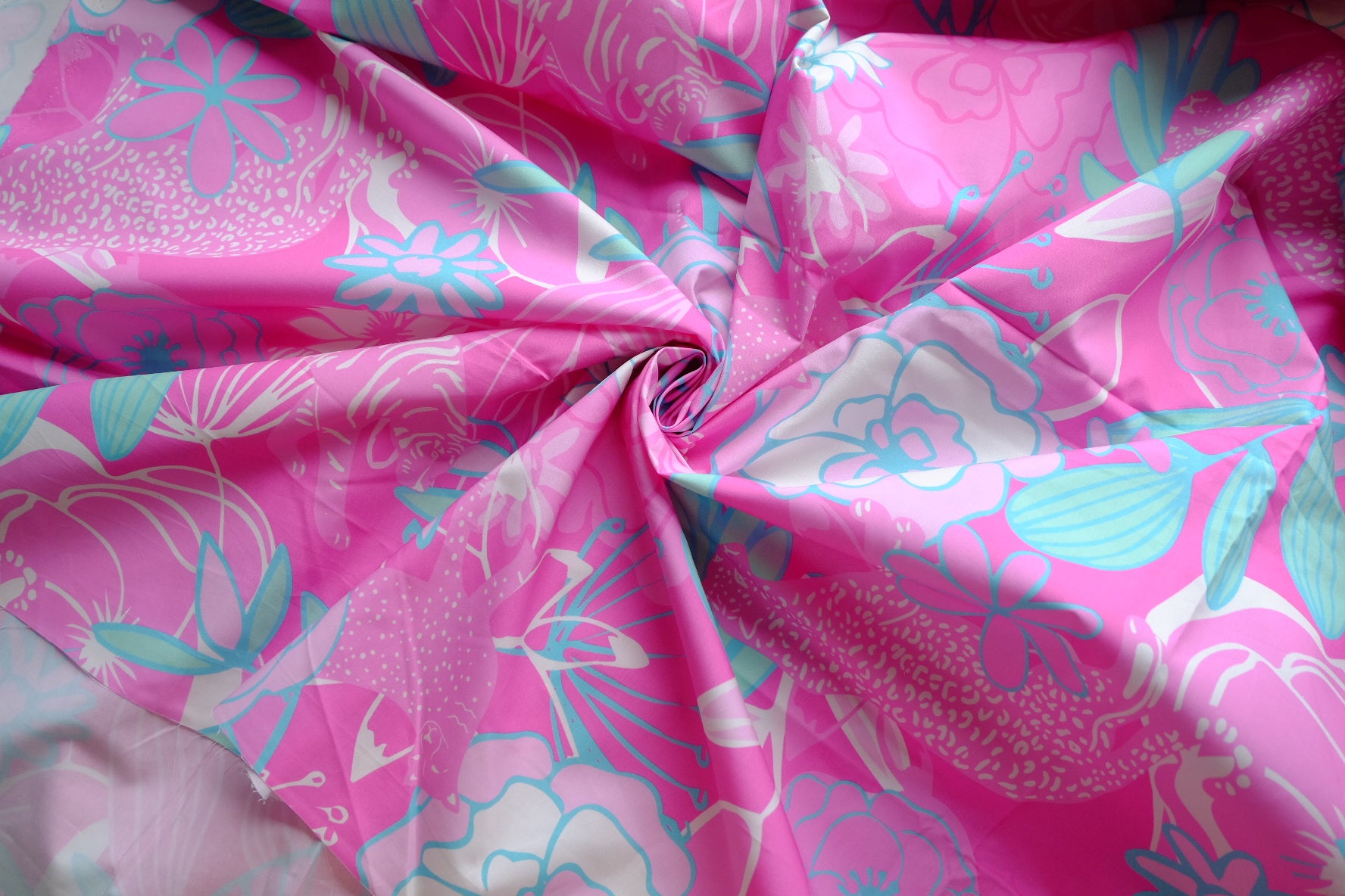 Pink Garden Structured Cotton Poplin – 2.2 yd
