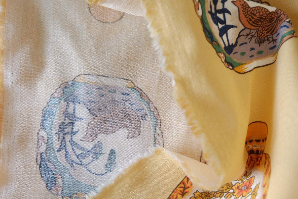Oriental Porcelain Jars – Printed Cotton Fabric | 2.2 Yards